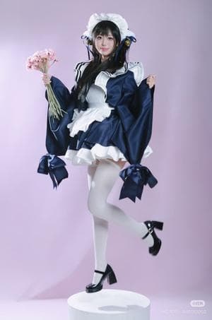 cute maid always delivers cake - 4