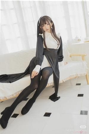 Nun is pretty cute - 4