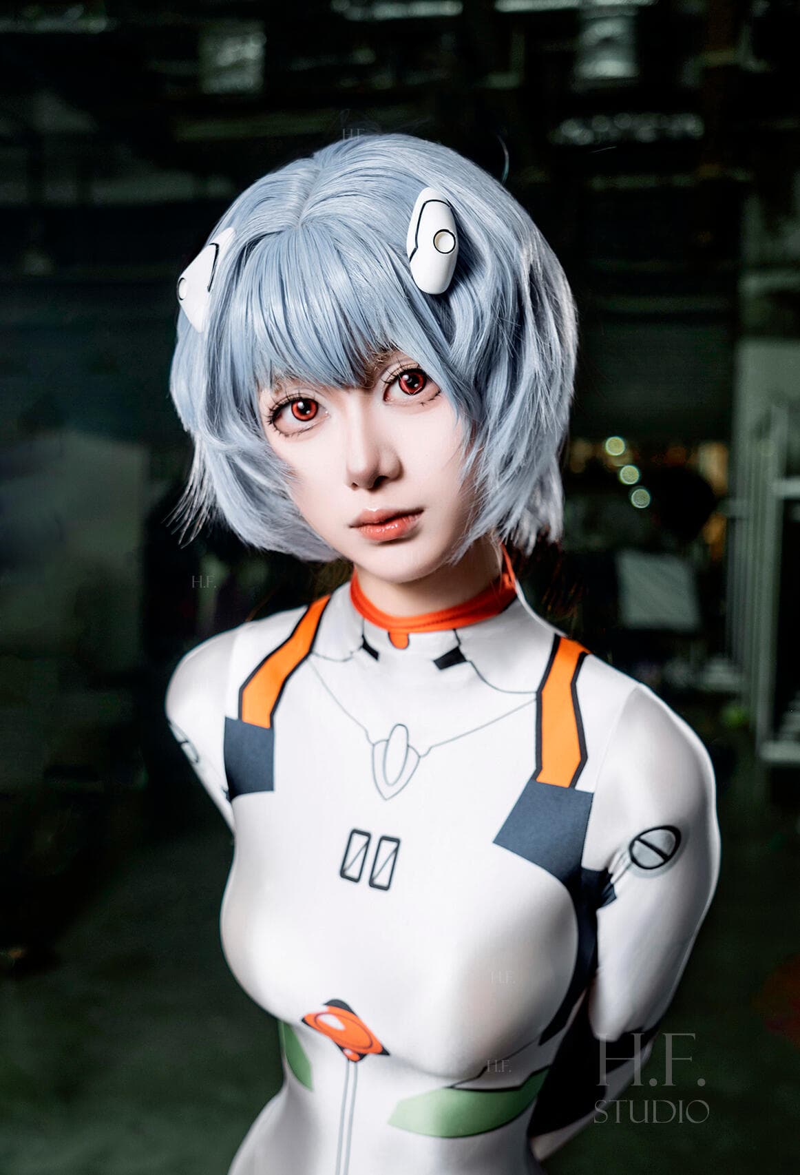 rei ayanami in her plug suit - 3