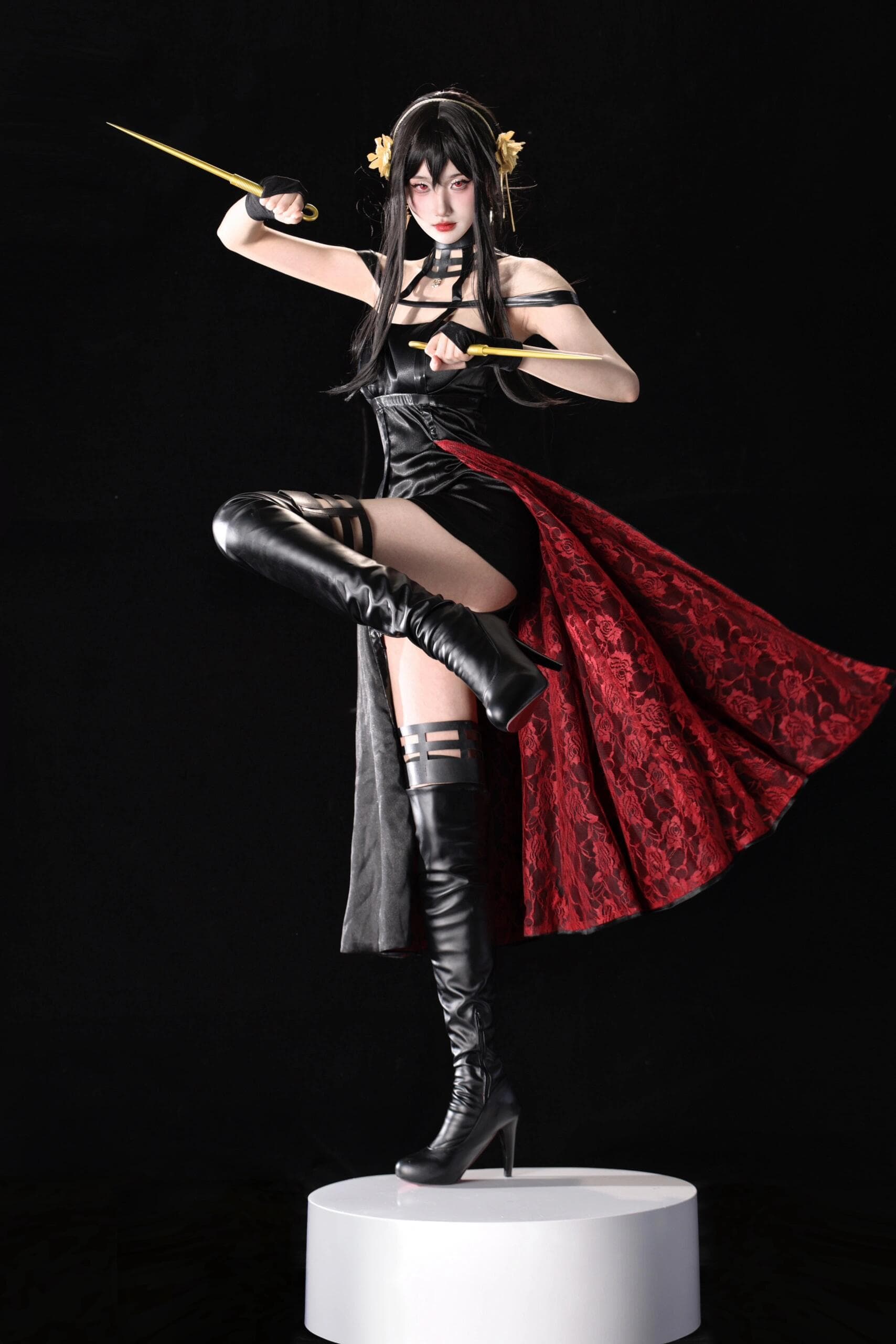 Yor Forger goes on a mission - 1