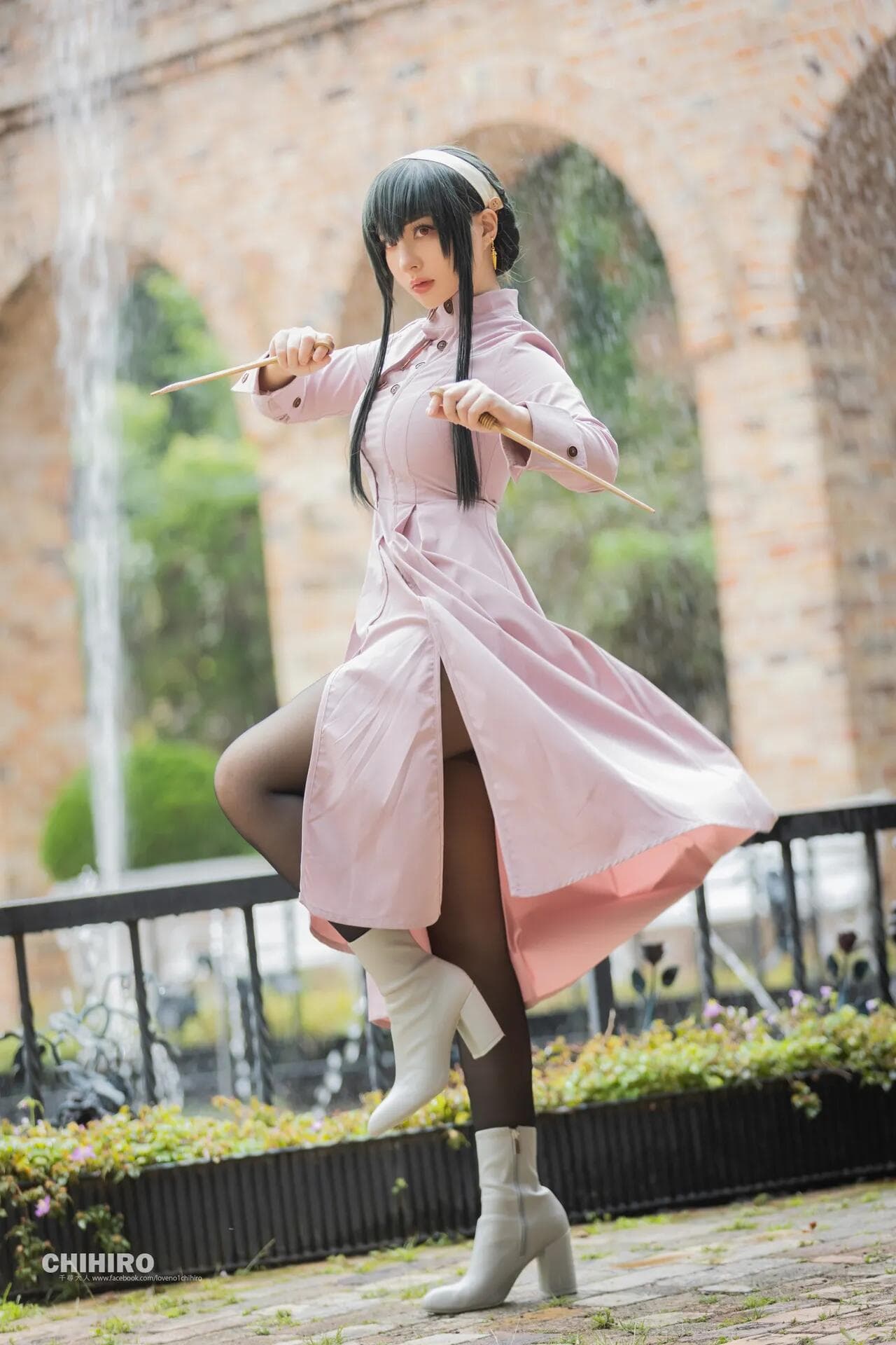 Yor Forger wears stocking on outtings - 1