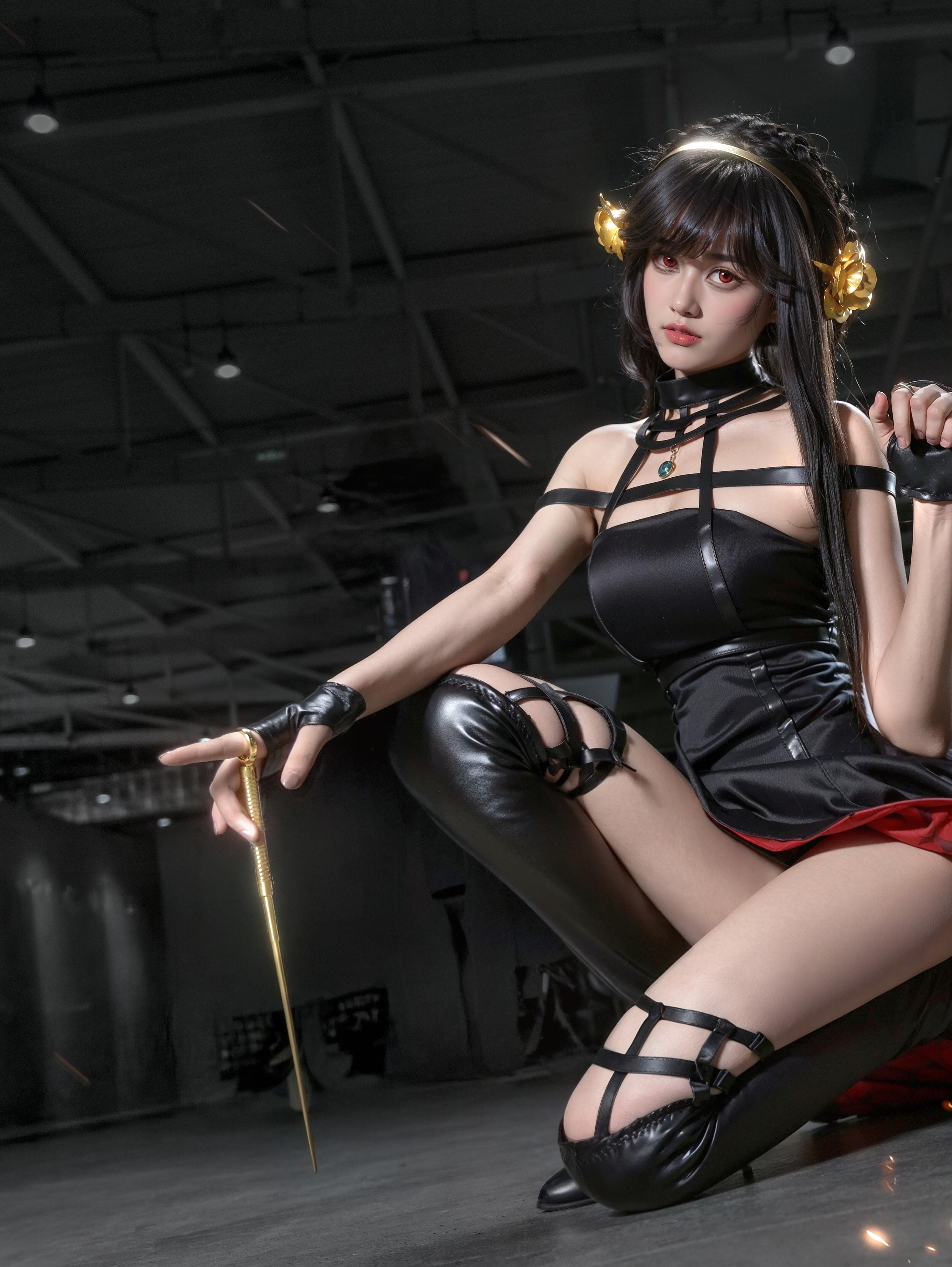 Yor Forger fighting stance - 2