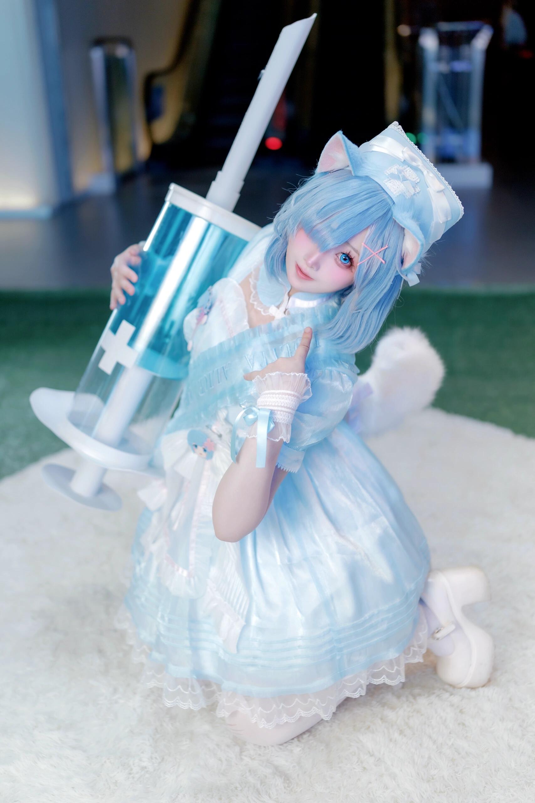 rem as nurse - 5
