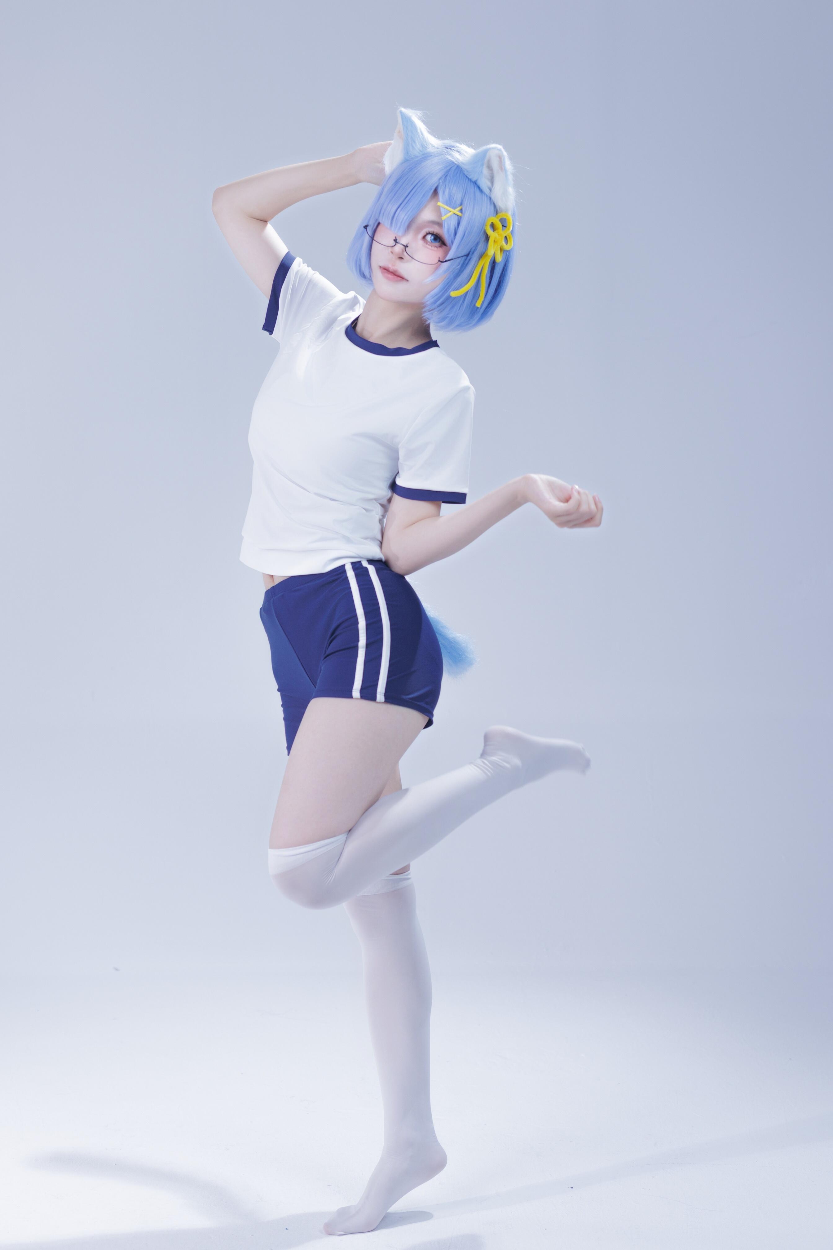 rem is going to the gym - 4