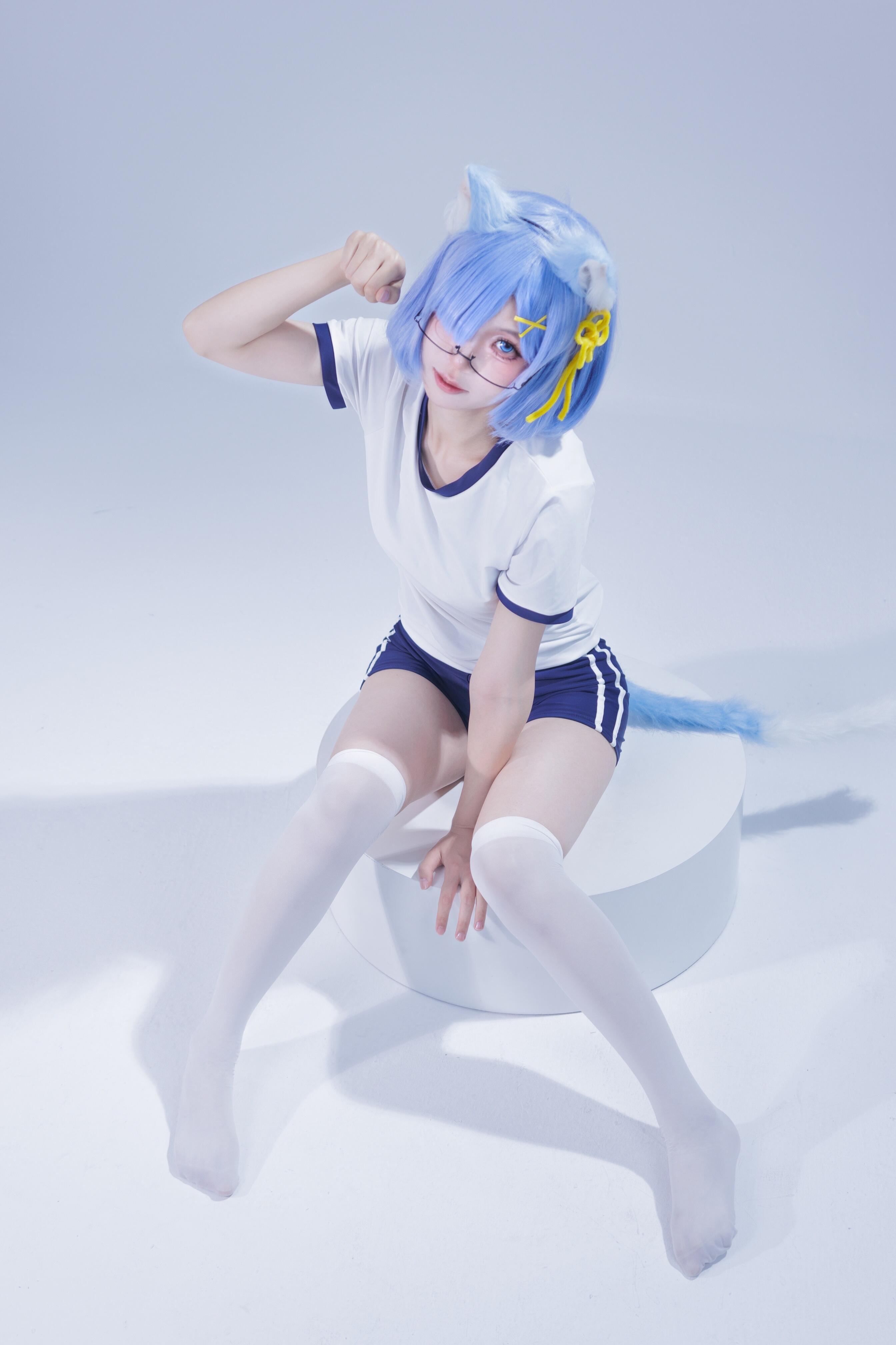 rem is going to the gym - 6