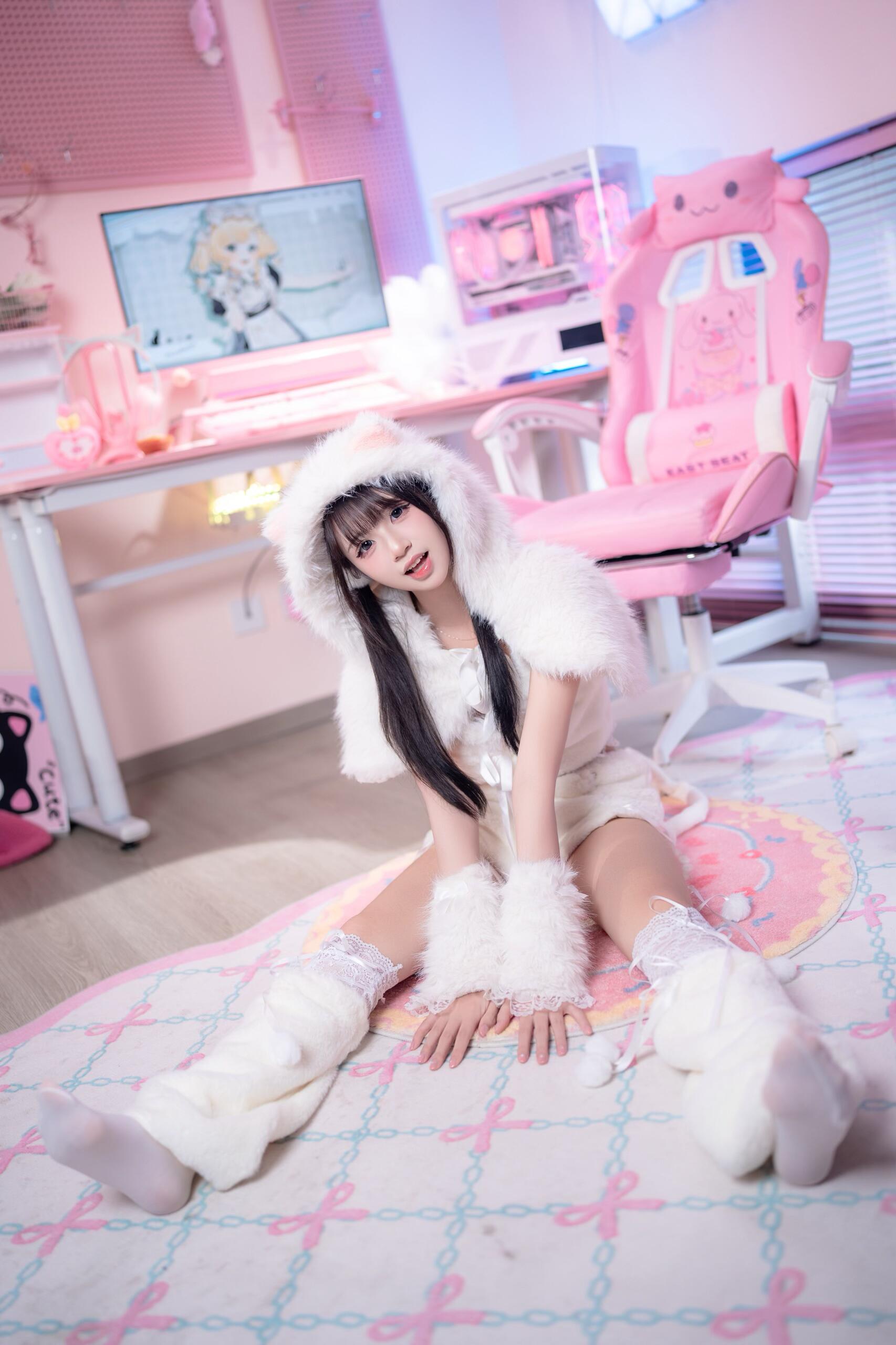 cutie waiting the in bedroom