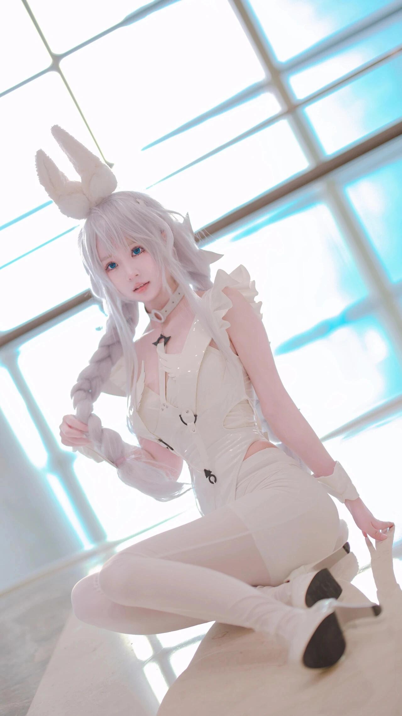 bunny needs help - 5