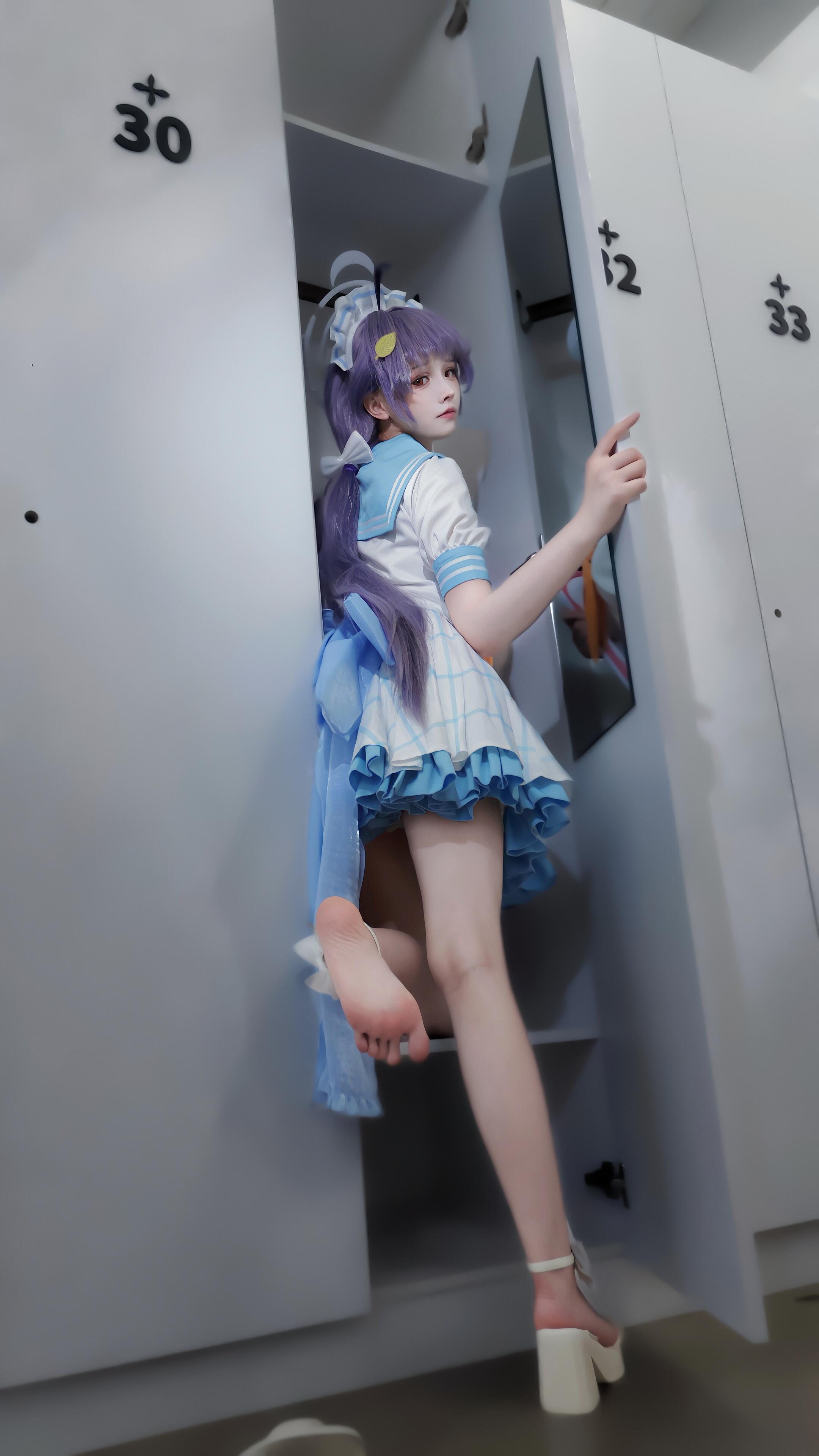 checking the locker - 1