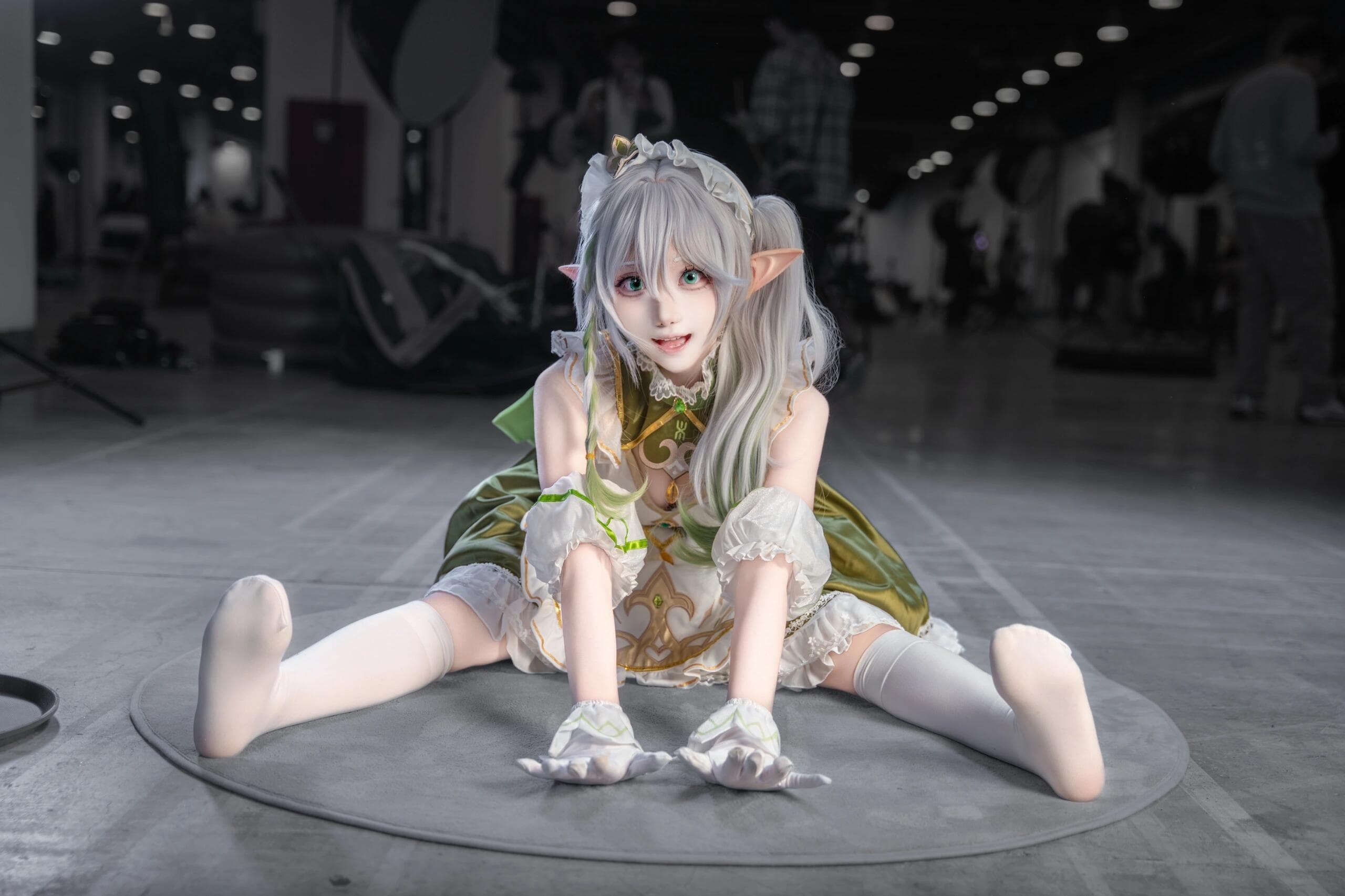 first time in ani-com - 5