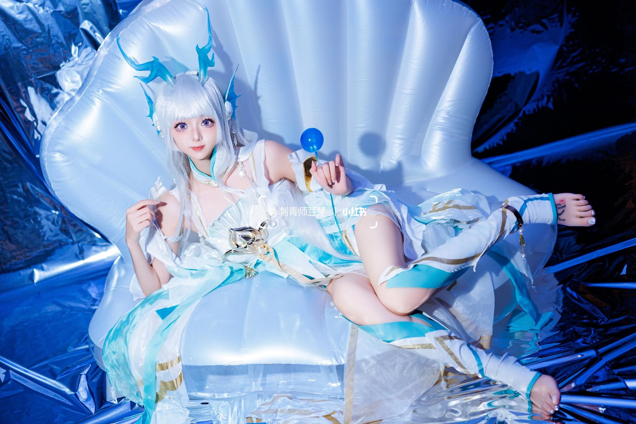 Delicate white footsies showcasing pure elegance... Xishi's charm will leave you absolutely spellbound ✨ - 7