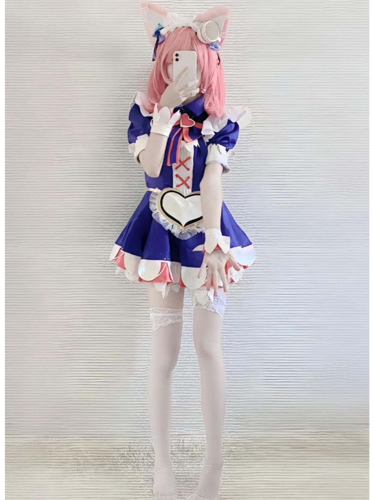 Delicate white knee-highs that will make your heart race... Can you handle this level of perfection? 😍 - 3