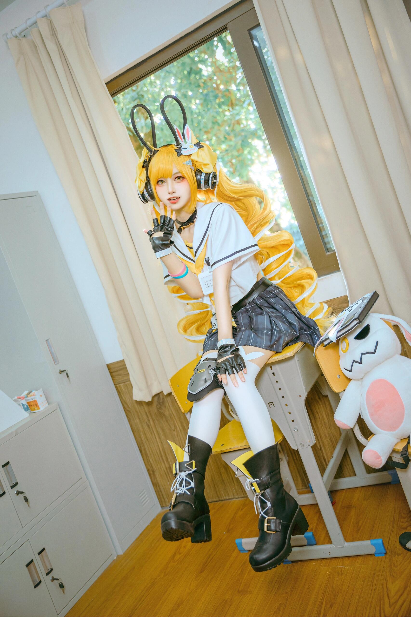 Enchanting Angela cosplay that will steal your heart! This adorable Arena of Valor mage combines innocence with undeniable allure. Watch as she casts a spell on you with her charming outfit and irresistible cuteness! - 3