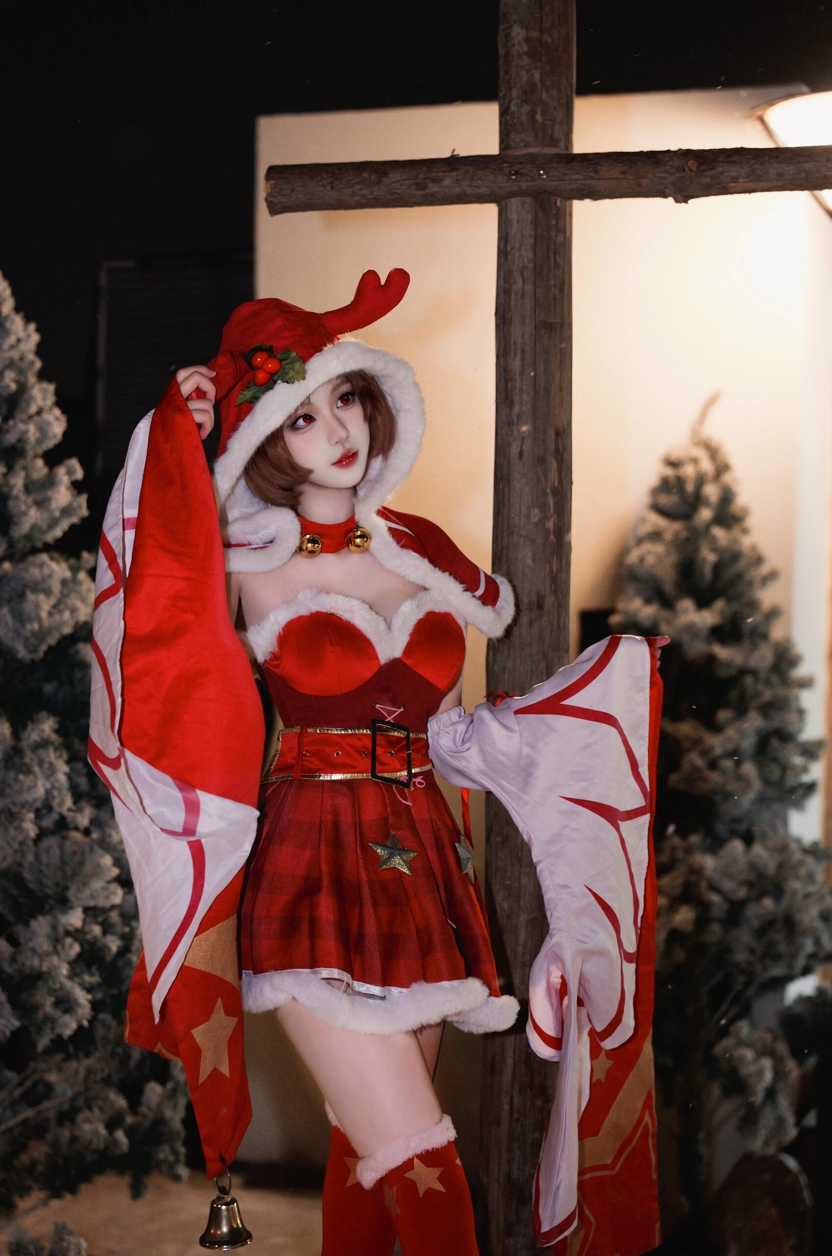 Diaochan is in for a naughty christmas - 3