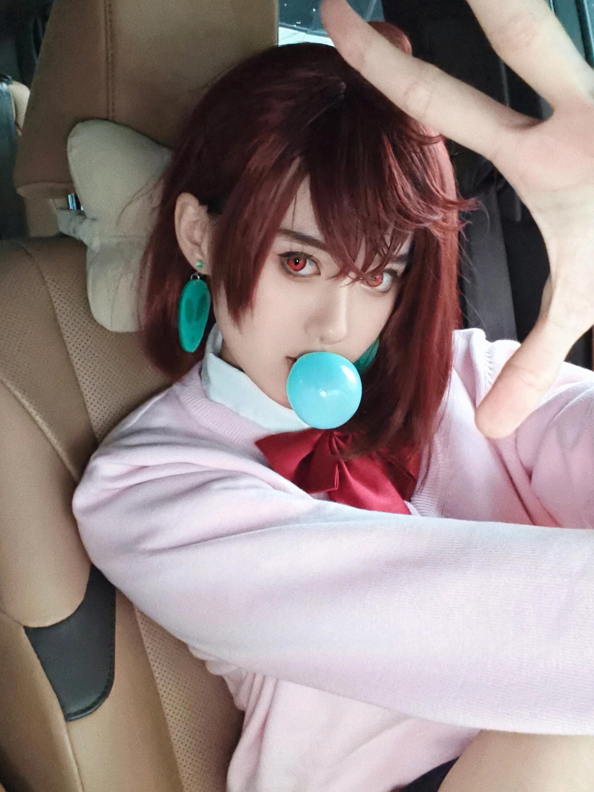 Outstanding Dandadan cosplay collection with 7 captivating images! This dynamic set delivers consistent excellence with every frame showcasing seductive beauty and meticulous detail. Her irresistible poses and flawless execution make this a must-have addition to any serious collection! - 1