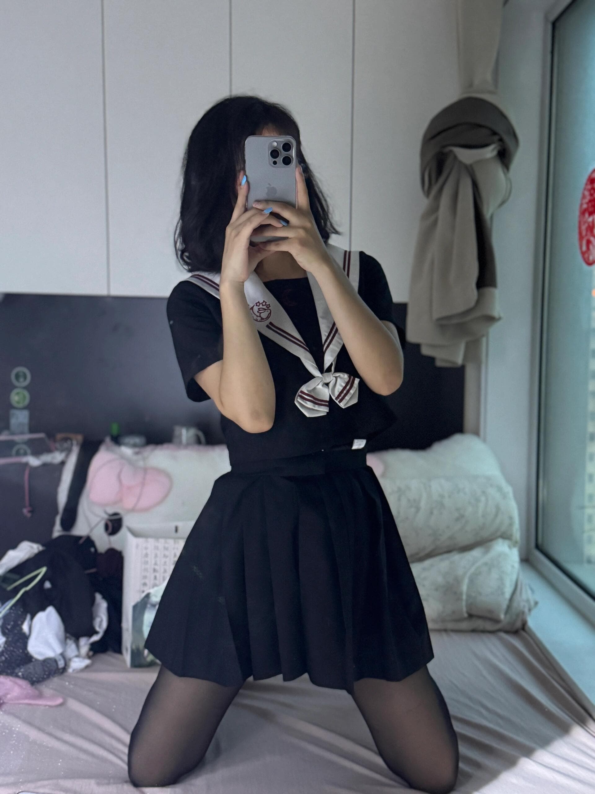 Stunning black dress that exudes elegance and mystery. The way the fabric flows and accentuates every curve is absolutely mesmerizing—pure sophistication with an irresistible allure! - 3